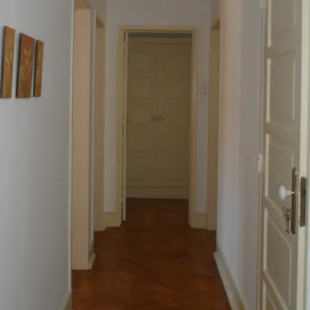 Charming Family Apartment *
