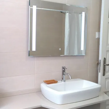 Apartment Charming Family Lisbon